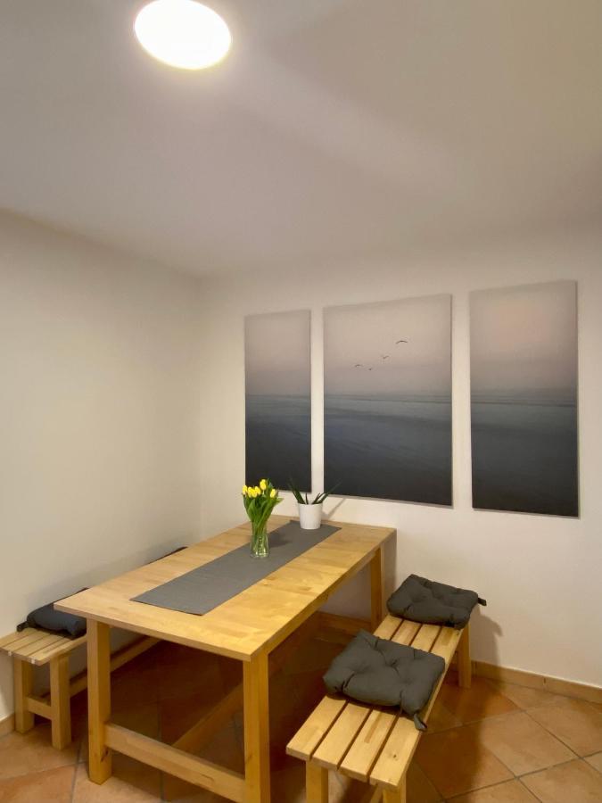 וונסטורף Traumhafte 115 Qm Ferienwohnung Am Steinhuder Meer, Ruhig, Komfortabel, Loggia, Parkplatz, Wifi מראה חיצוני תמונה