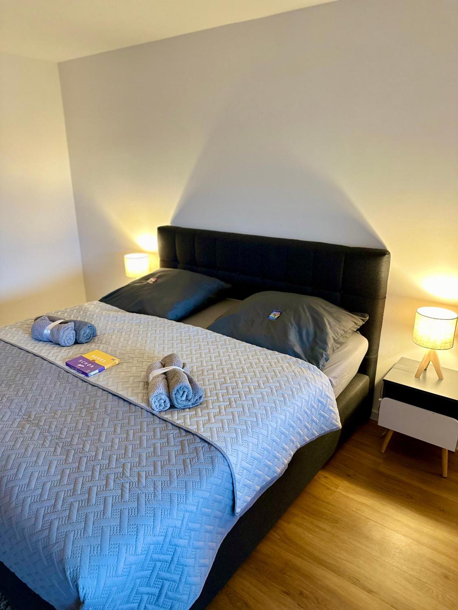 וונסטורף Traumhafte 115 Qm Ferienwohnung Am Steinhuder Meer, Ruhig, Komfortabel, Loggia, Parkplatz, Wifi מראה חיצוני תמונה